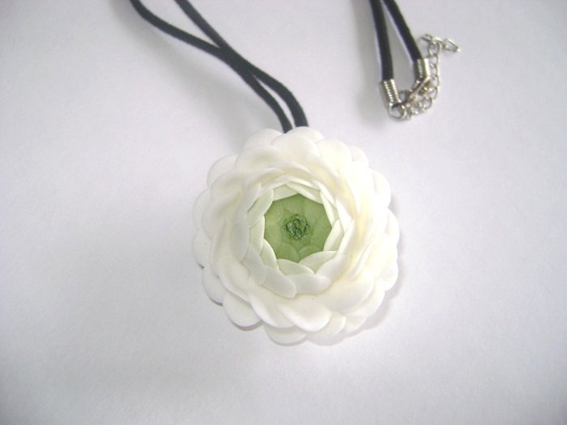 Bridesmaid Gift. White Ranunculus Necklace image 4