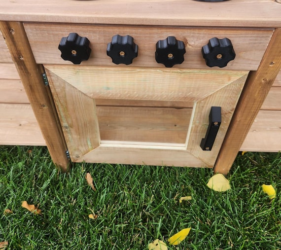 Gas Style Burners x4, Control Knobs x4 and Oven Door Handle x1 For The DIY Mud Kitchen Build. Durable and UV/Weather Resistant