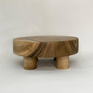 Rustic Oak Cake Stand – Handmade Wooden Dessert & Wedding Cake Stand – Natural Wood Decor – Housewarming or Thanksgiving Gift