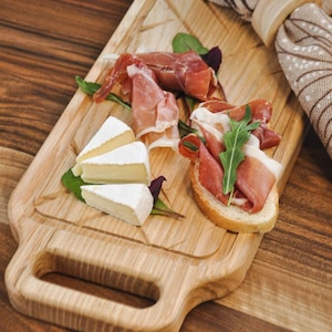 Handmade Oak Cutting Board with Handles – Wooden Serving Board – BBQ Board – Grill Gift – Rustic Kitchen Gift – Charcuterie Board