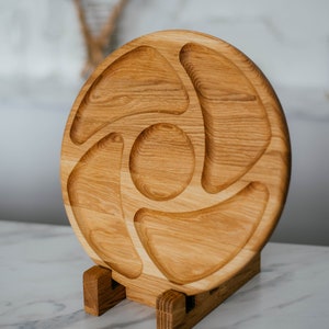 Holzschnitt-Serviertablett, runder Snack, Obstteller, Holzplatte, geteilte Servierplatte, Einweihungsgeschenk, Küchendekoration