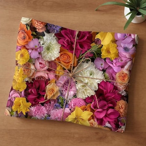 Flower Gift Wrap -Floral Wrapping Paper, Bouquets, Flower Wrapping Paper