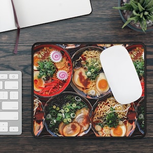 Ramen Gaming Mouse Pad | 9&quot; x 7&quot; | Ramen | Gift | Desk Accessory | Home office | Foodie gift | Mousepad | Ramen bowls | Noodle bowls