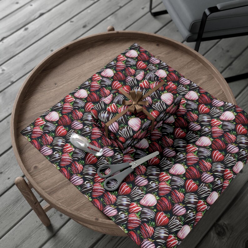 Chocolate covered Strawberries Wrapping Paper: Valentines Gift Wrap, Foodie image 6