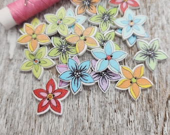 Floral wooden buttons, Flower shaped buttons, Novelty wood buttons, Spring crats buttons, 20mm, 3/4", 2 holes, Set of 10 or 20