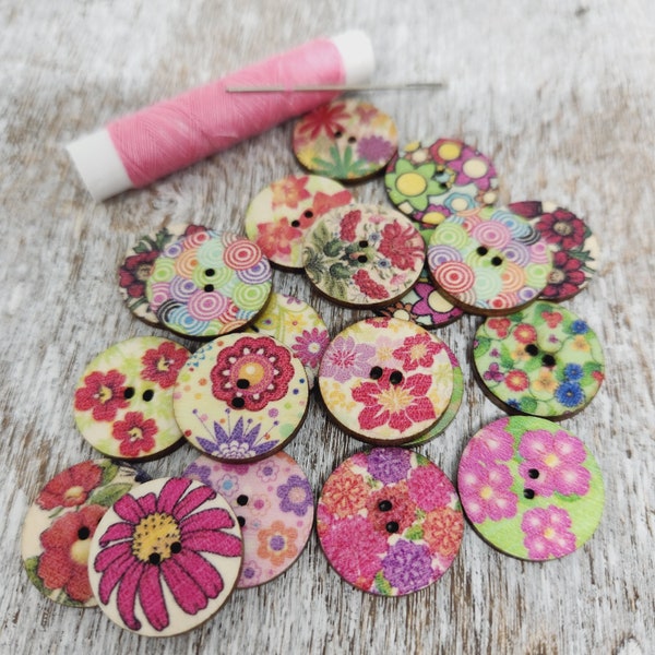 Floral retro boho style buttons, Mandala Design, Wooden buttons, Novelty buttons, 20mm,  3/4", 2 holes, Mixed set of 10 or 20