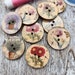 see more listings in the 25mm round wood buttons section