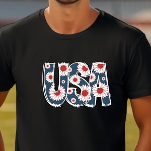 Floral USA 4th of July T-Shirt – Cute, Patriotic Red, White, Blue Tee for Independence Day Celebrations July 4th T-Shirt, Independence Day