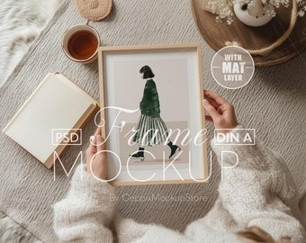 Frame Mockup, Minimal Poster, A4 A3 A2, Woman Hand (PSD)