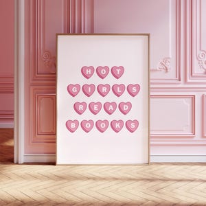 Impresión de citas de chicas calientes que leen libros, letras de corazón rosa preppy, póster de Booktok Book Tropes, decoración inspiradora para el hogar, arte de pared estético minimalista