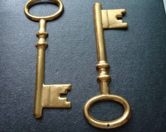 Brass Key Brass Supply, A Great Set Of Keys To make Earrings, Pair