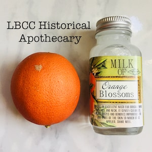 オレンジブロッサムミルクスキントナー：ヴィーガンクレンザー＆モイスチャライザー