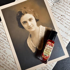 1922 Rose Liquid Rouge: Vintage Flapper Lip & Cheek Stain