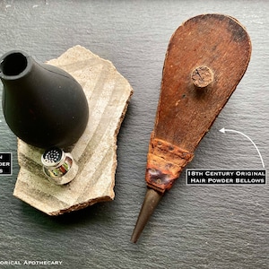 Hair Powder Applicator: Modern Dry Shampoo Bellows