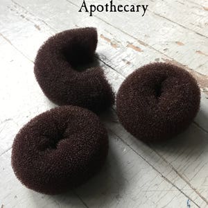 Brown Hair Bun Helper: Historical Regency Victorian Styles