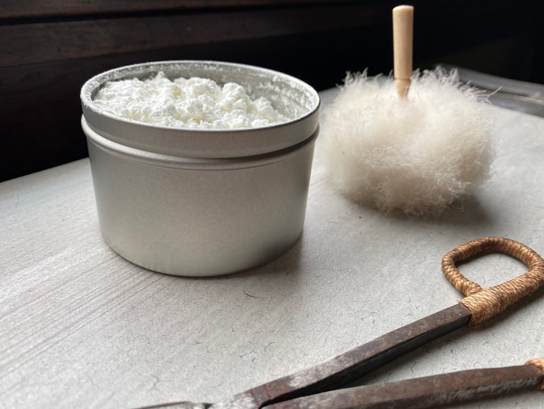 18th Century White Hair and Face Powder Scented With Lavender Toilet de Flora No POO Natural Lavender Dry Shampoo Vintage image 6