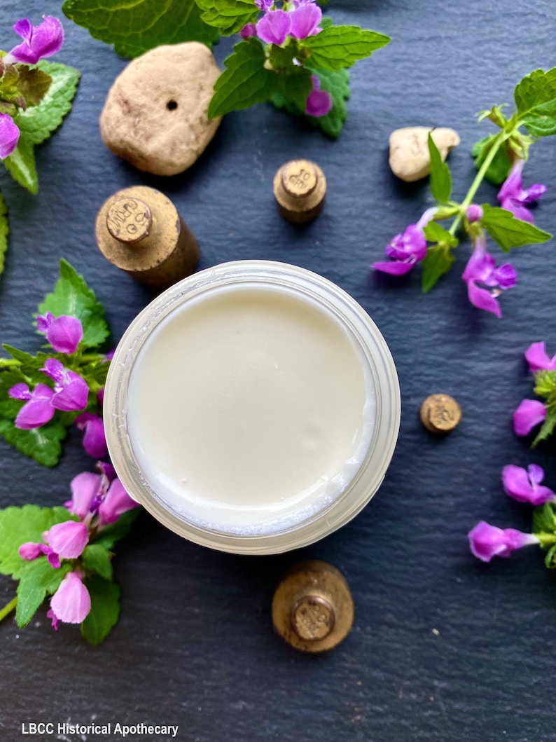 1918 Violet Massage Cream For the Neck & Shoulders Natural Moisturizer Natural Makeup Remover Violet Cream image 9