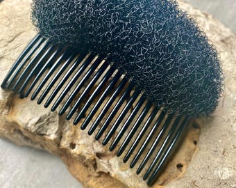 Partidario del volumen del cabello negro: peinados históricos