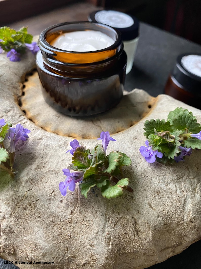 Flower Garden 1787- A Soft Hair Pomatum Scented Flowers Natural Shiny Hair Vintage Pomade Hair Perfume Curl Set Vintage Pomade Amazing Scent