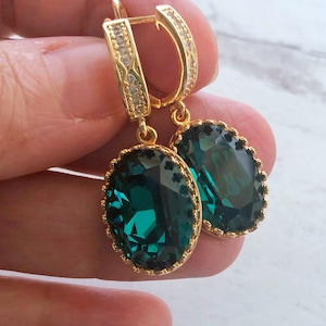 Emerald Green Crystal Earrings Gold, Green Drop Earrings with English Lock, Bridal Bohemian Jewelry, Mother of the Bride Gift, Gift for Wife