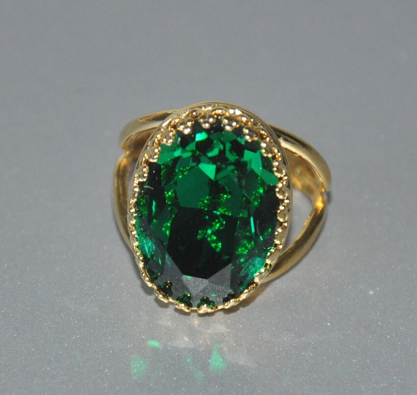 Emerald Green Ring Vintage Style Ring Gold Statement Ring Etsy Canada