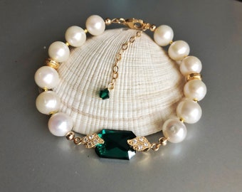 Real Freshwater Pearl and Crystal Bracelet Gold, Emerald Green Bracelet with Pearls, One of a Kind Jewelry for Mother of the Bride, Wedding