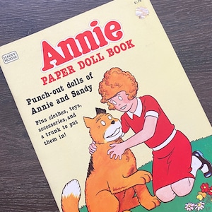 Livre de poupée en papier Annie inutilisé vintage - non découpé - livre pour enfants, travaux manuels pour enfants, livre de dessin animé des années 1980, éphémères de journal indésirable, petite orpheline Annie