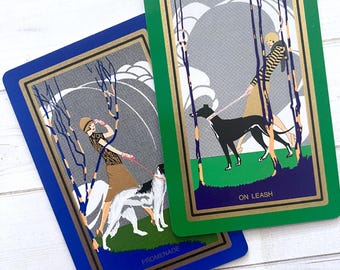 Juego de 2 naipes Art Déco vintage con mujeres y perros