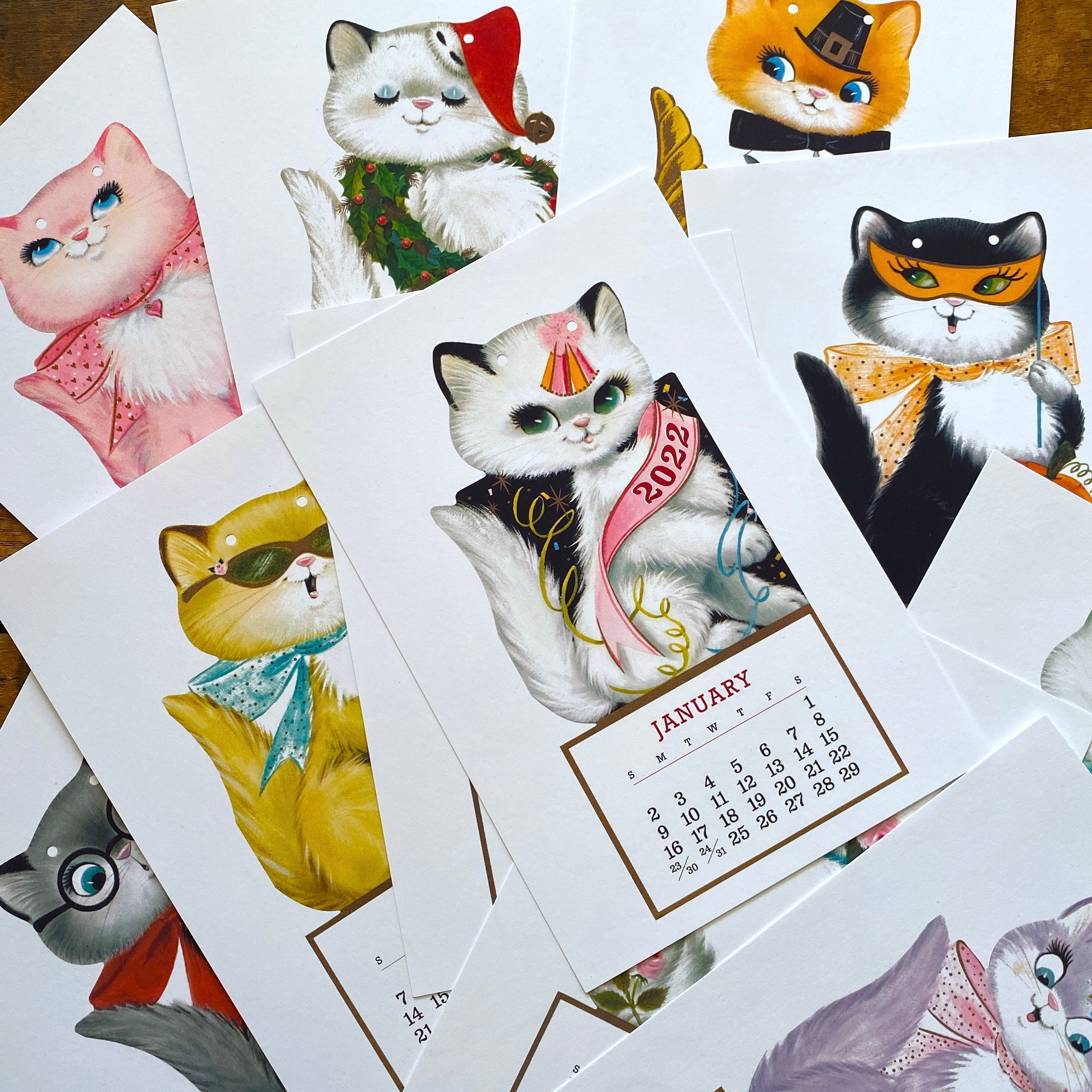 22 Kitten Calendar Vintage Style Kitsch Mini Calendar Etsy