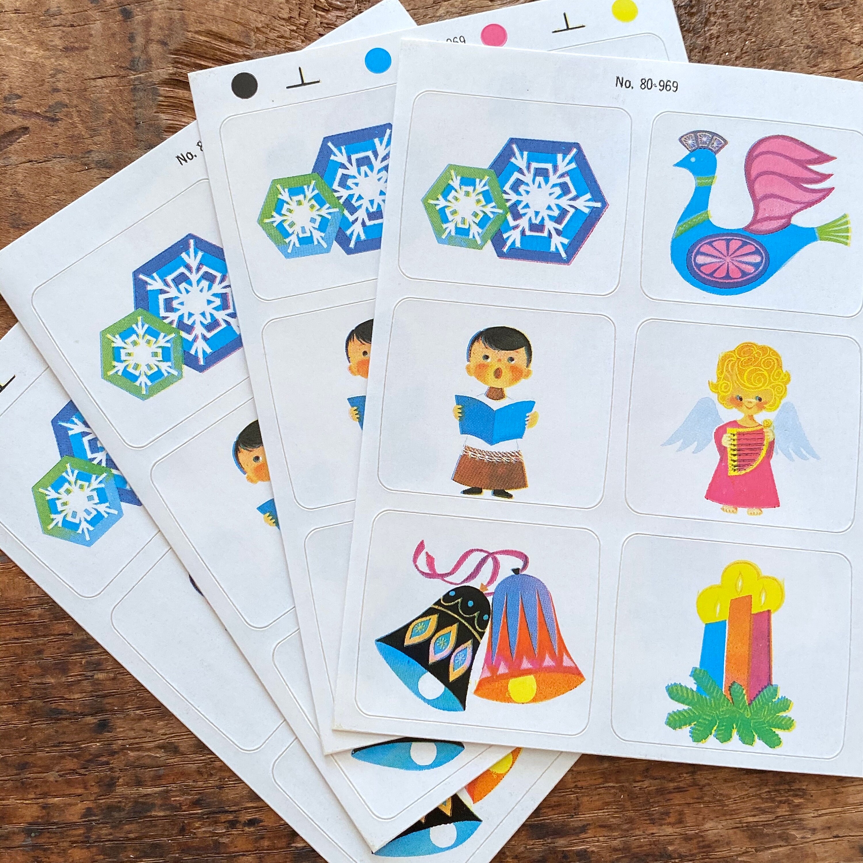 ヴィンテージ デニソン クリスマス シール - 4 シート、24 枚の