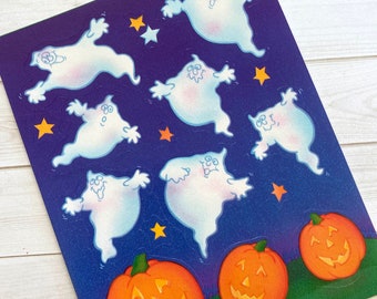 Vecteur De Halloween Fantôme Chat Et Citrouille Doodle. | Vecteur Premium