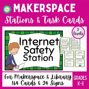 Op de afbeelding: Een roze en witte educatieve poster getiteld "MAKERSPACE Stations & Task Cards" met "Internet Safety Station" in het midden. Bevat taakkaarten, een stripjongen met een laptop en tekst met 164 kaarten en 24 borden voor de klassen K-8.