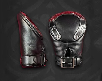 Mitones de cuero negro con hebilla de sujeción: esposas fetichistas para juegos de rol y cosplay.