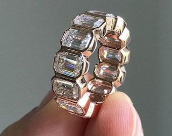 10K/14K/18K Solid Yellow Gold Bezel Set Band, Emerald Cut Colorless Moissanite Engagement Band, Full Eternity Band, Emerald Cut Wedding Band