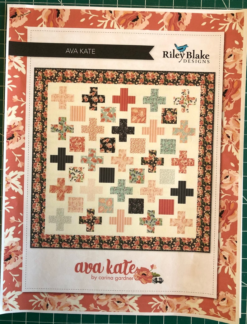 Ava Kate Quilt Kit by the RBD Designers 70 by 70 ~~ Cotton Quilt Top Fabric ~~ Free Shipping
