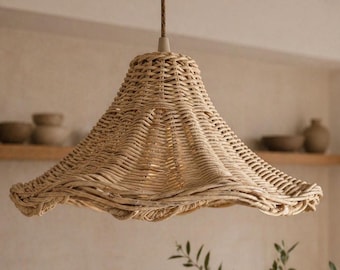 Mini lampada a sospensione in rattan, lampada a sospensione in vimini fatta a mano, illuminazione da soffitto in stile boho costiero