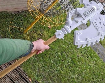 Grim Dark Future 40K Chaos Chainaxe 3D Printed Cosplay Prop