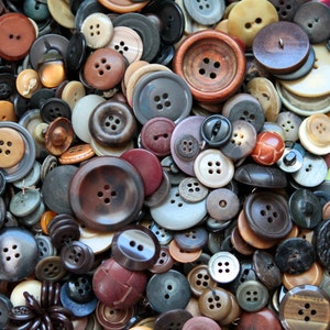 Pound of primitive buttons, vintage button lot, bulk buttons, bulk button lot, ugly buttons, craft buttons, brown buttons, gray, antique