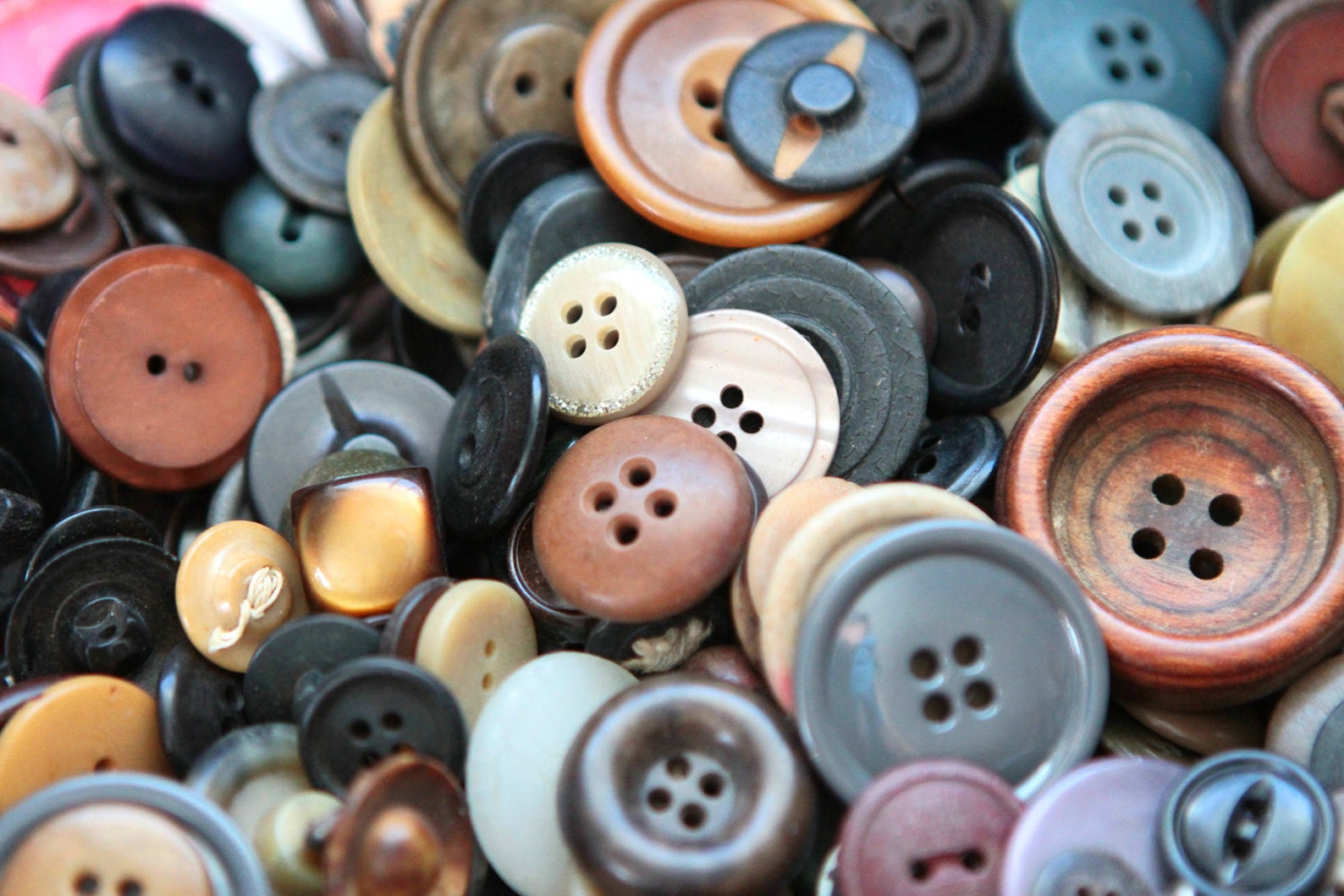 Pound of Primitive Buttons Vintage Button Lot Bulk Buttons Etsy