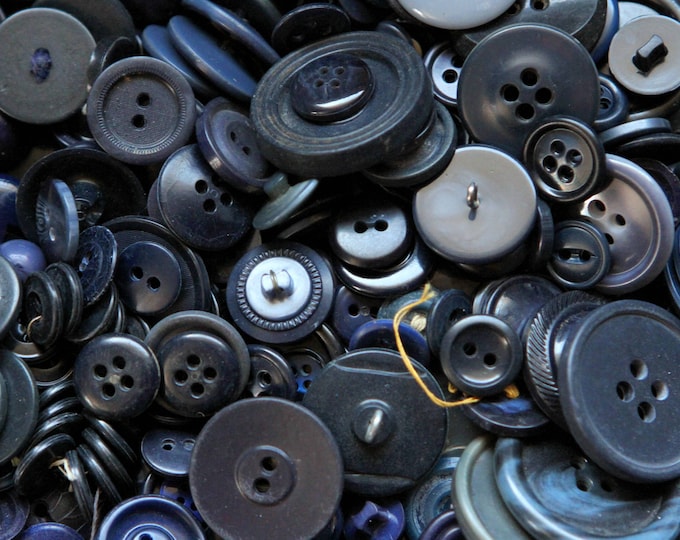 Pound of Navy Blue Buttons, Bulk Buttons, Bulk Button Lot, Craft Buttons, Blue Buttons, Dark