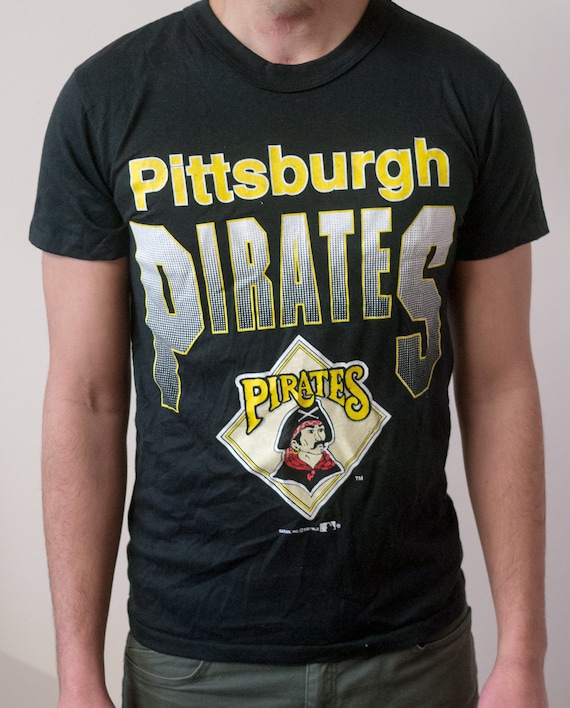 1990s Pittsburgh Pirates Official MLB T-shirt - si