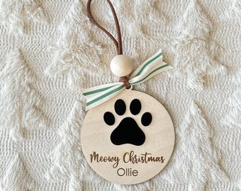 Personalized Modern Ornament 2025 | Meowy Christmas with Black Velvet Paw