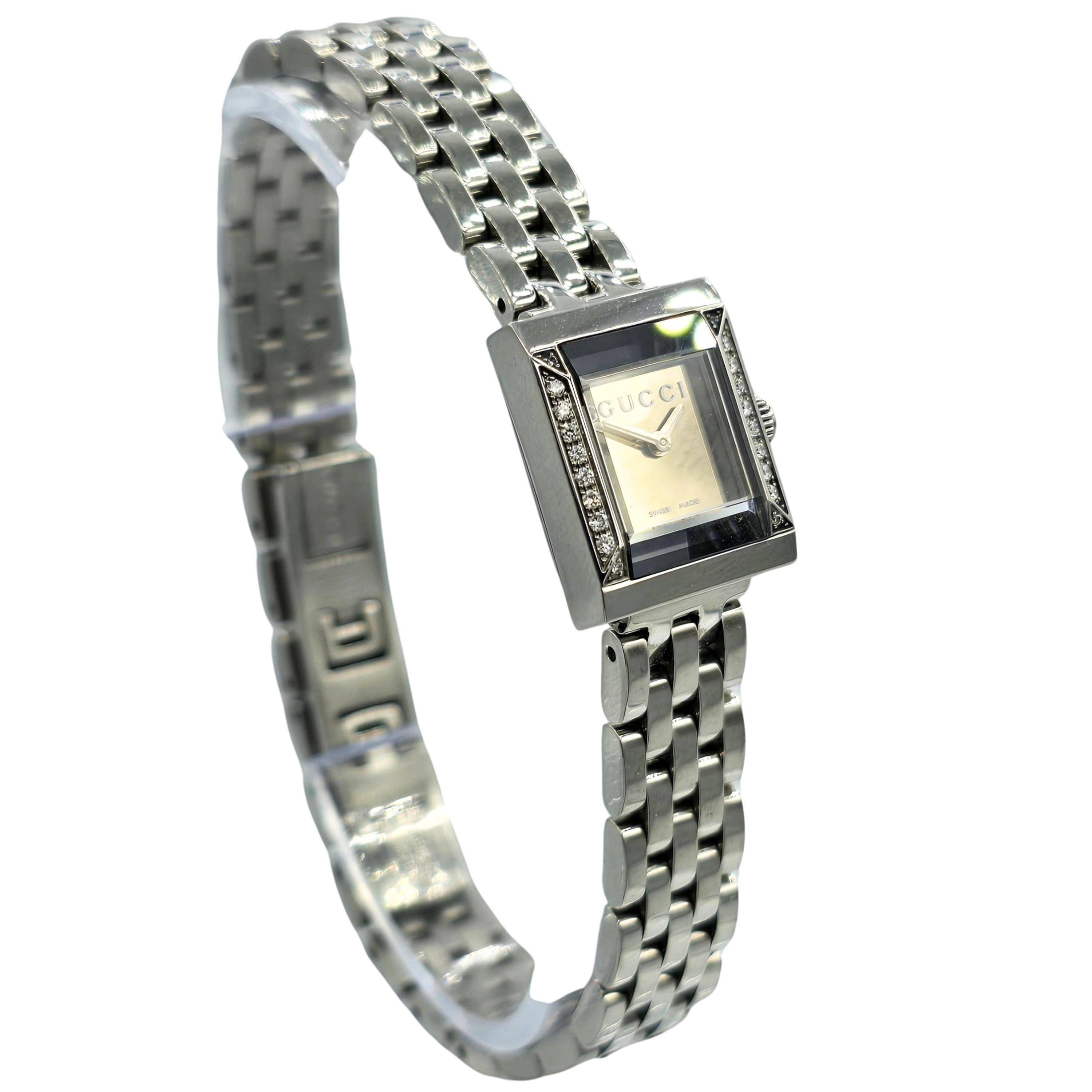Vintage Gucci G Frame Women\'s Quartz Watch Vintage Gucci G-frame Collection Square Stainless Steel  main image 3