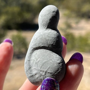 Canadian Fairy Stone natural concretion mother and child image 2