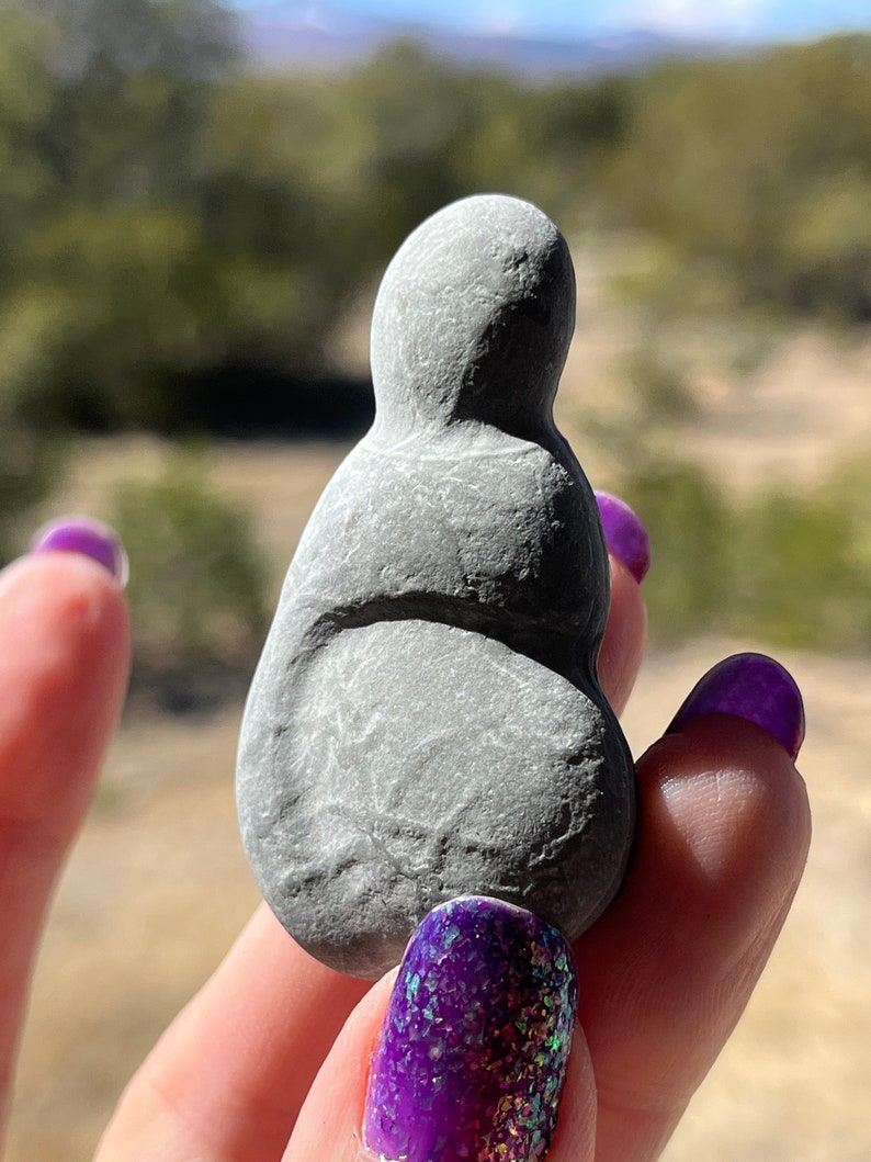 Canadian Fairy Stone natural concretion mother and child image 2