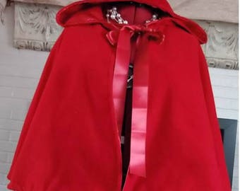 Red Velvet Bridal Cape,Velvet Christmas Wedding Cape,Bridal Red Velvet Cover Up