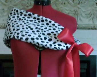 Cruella DeVill Wrap