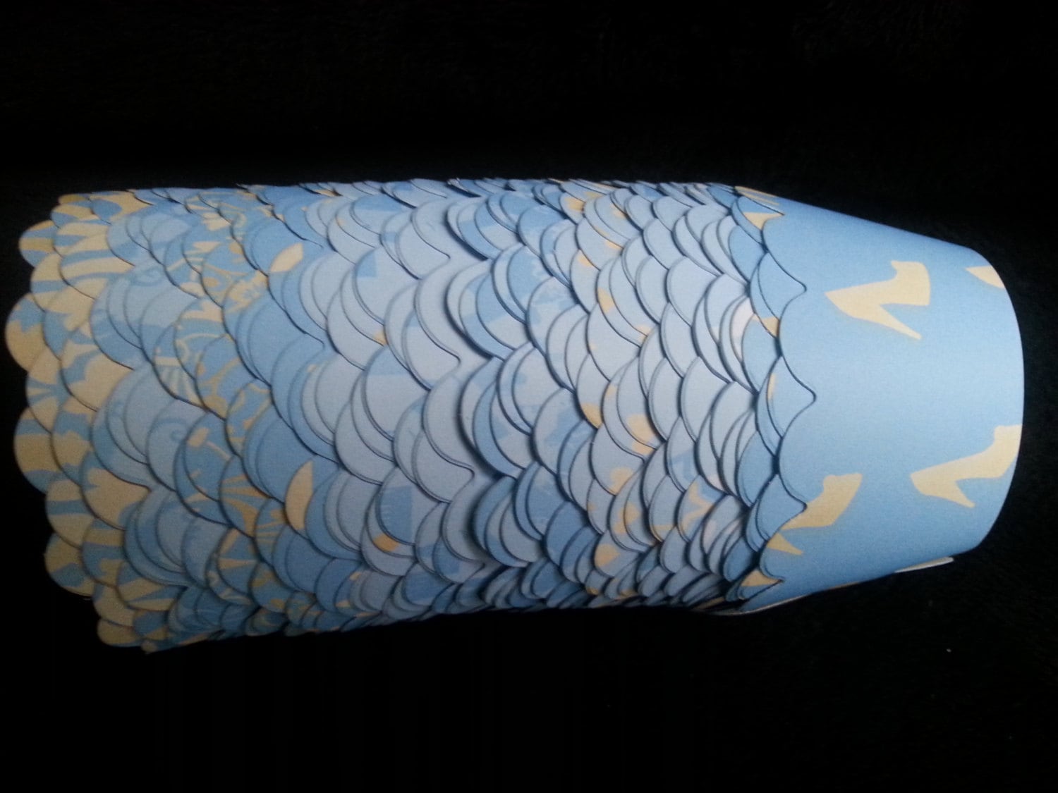 Cinderella Cupcake Wrappers 12 blueyellow