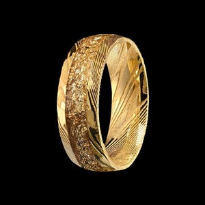 Golden Damascus Steel Ring with Gold Foil Inlay – Men's Wedding Band | Elegant Engagement & Commitment Ring for Daily Wear