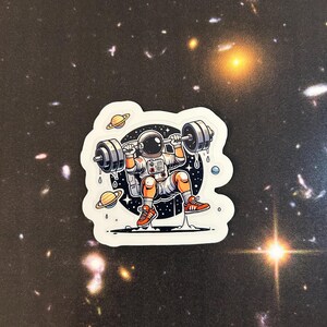 Kannst du sogar, Space Bro? Astronaut Gewichtheben Sticker